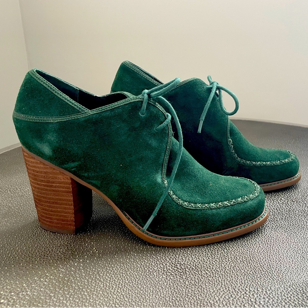Never been worn Green Cuties!